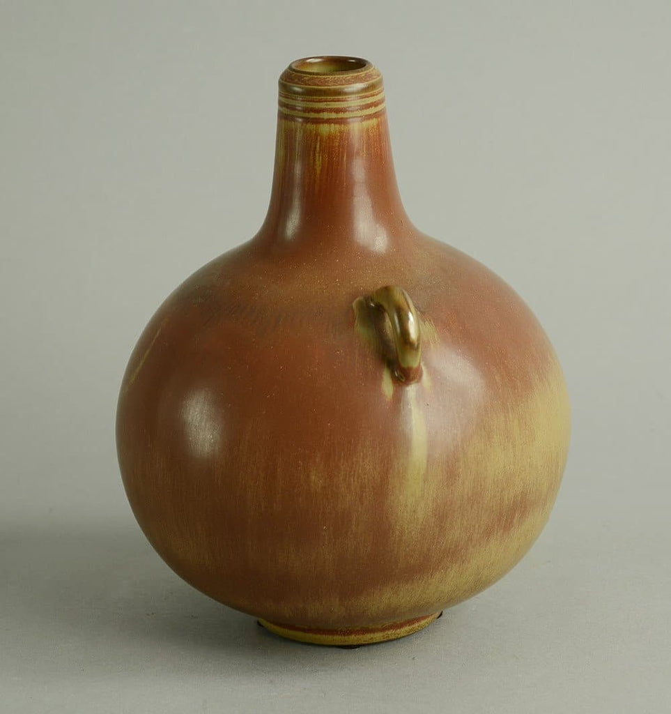 Stoneware vase with burnt orange haresfur glaze by Gunnar Nylund N7823 - Freeforms