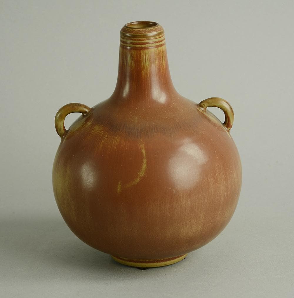 Stoneware vase with burnt orange haresfur glaze by Gunnar Nylund N7823 - Freeforms