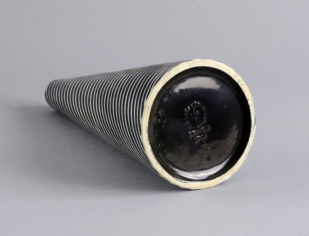 Stoneware vase with glossy black and white glaze by Stig Lindberg B3470 - Freeforms