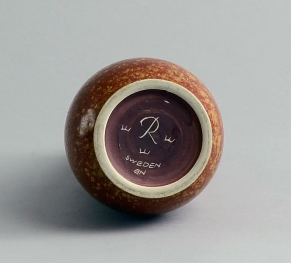 Stoneware vase with mottled matte brown glaze by Gunnar Nylund B3100 - Freeforms