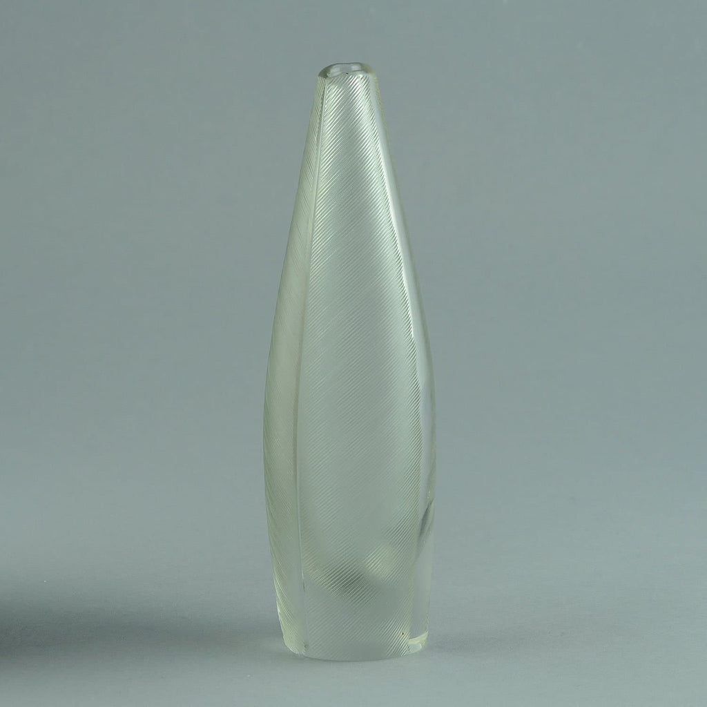 Tapio Wirkkala for Iittala, Engraved vase in clear glass C5475 - Freeforms