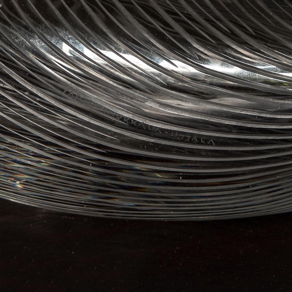 Tapio Wirkkala for Iittala, large engraved bowl in clear glass G9429 - Freeforms