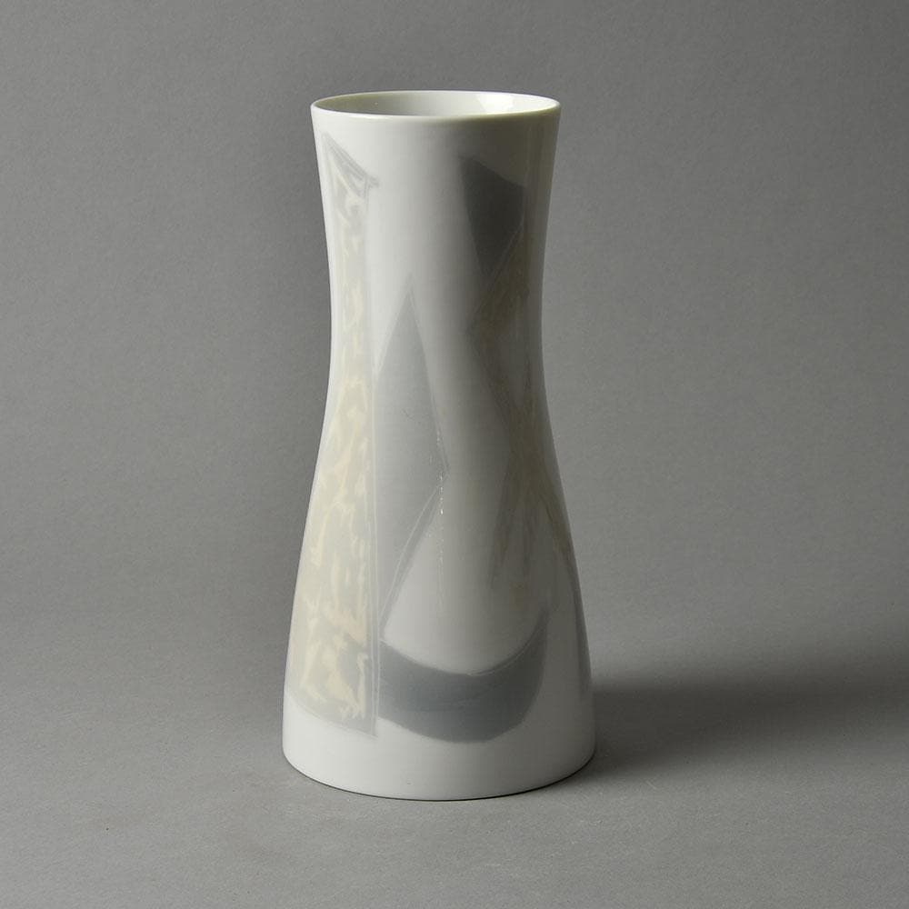 Thorkild Olsson for Royal Copenhagen, porcelain vase with abstract decoration N8188 - Freeforms