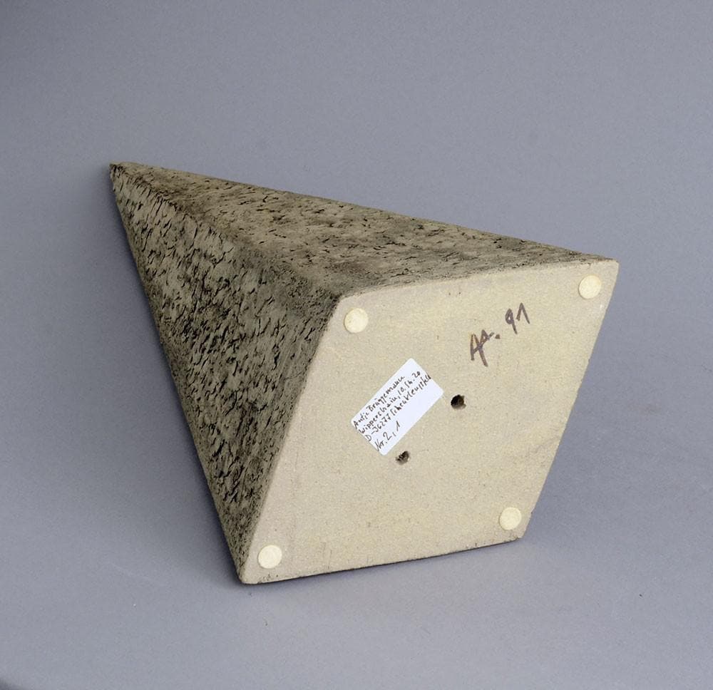 Three piece stoneware abstract sculpture by Antje Brüggemann-Breckwoldt C5109 - Freeforms