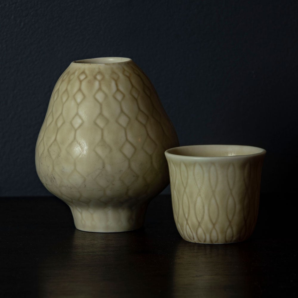 Two vases with cream haresfur glaze by Carl Harry Stålhane for Rörstrand - Freeforms