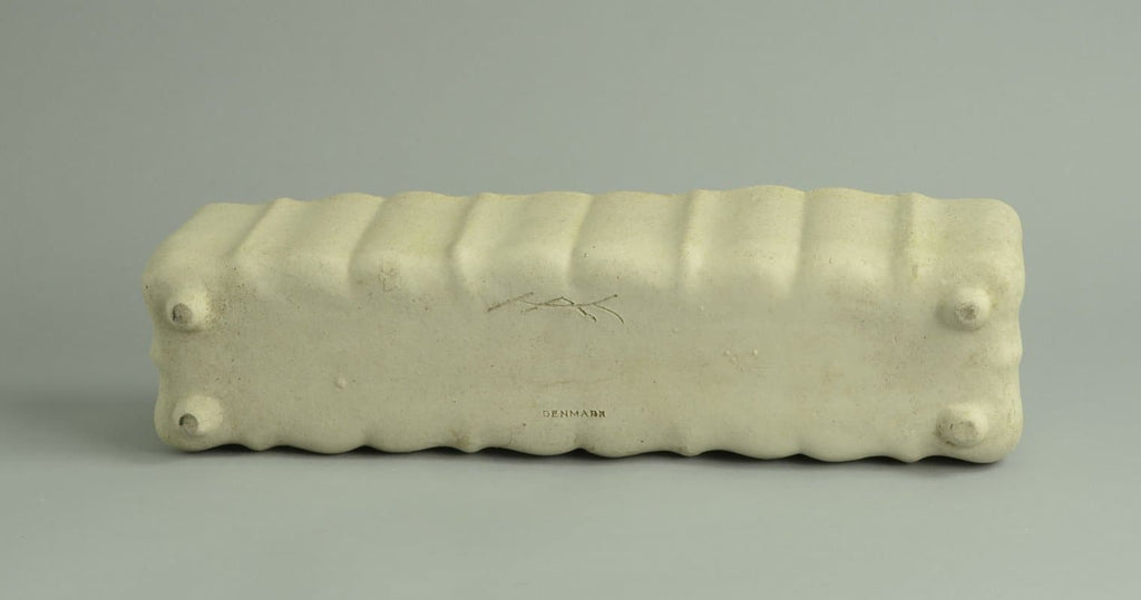 Unglazed planter by Herman A. Kahler Keramik B3252 - Freeforms