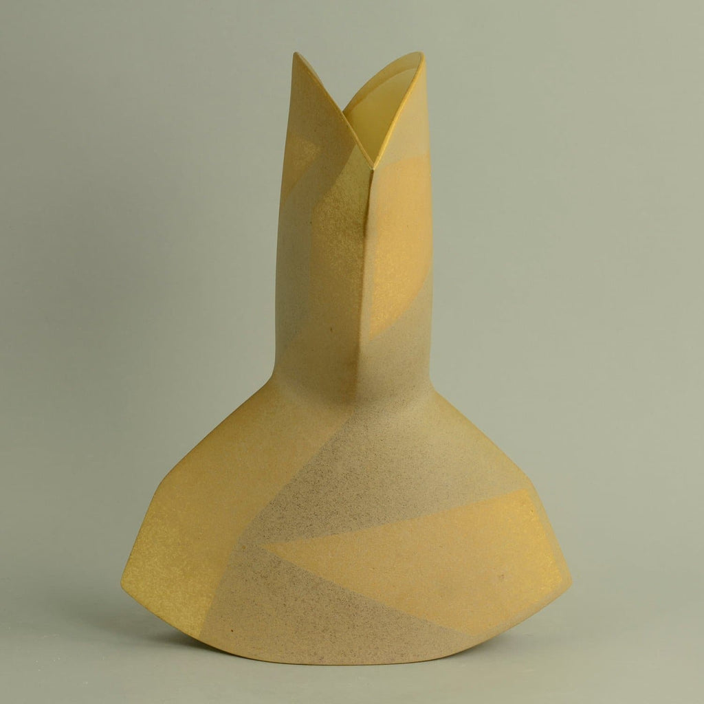 Unique hand built stoneware vase by Jon Middlemiss C5253 - Freeforms