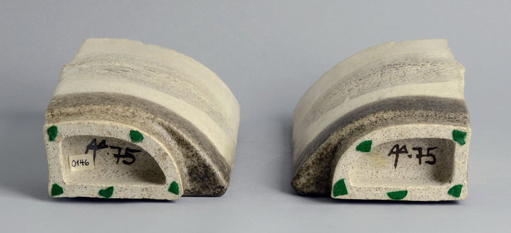 Unique pair of symmetrical vases by Antje Brüggemann-Breckwoldt B3404 - Freeforms