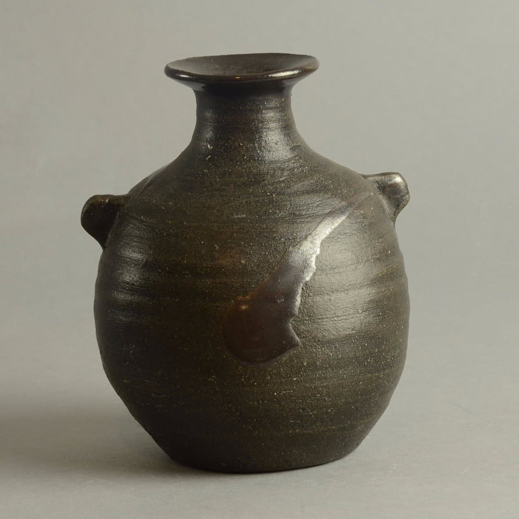 Unique stoneware bottle vase by Janet Leach N6406 - Freeforms