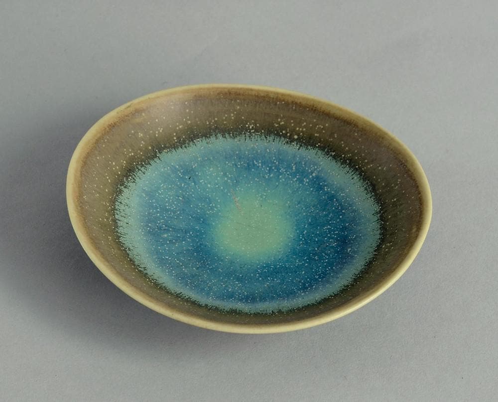 Unique stoneware dish by Stig Lindberg B3288 - Freeforms