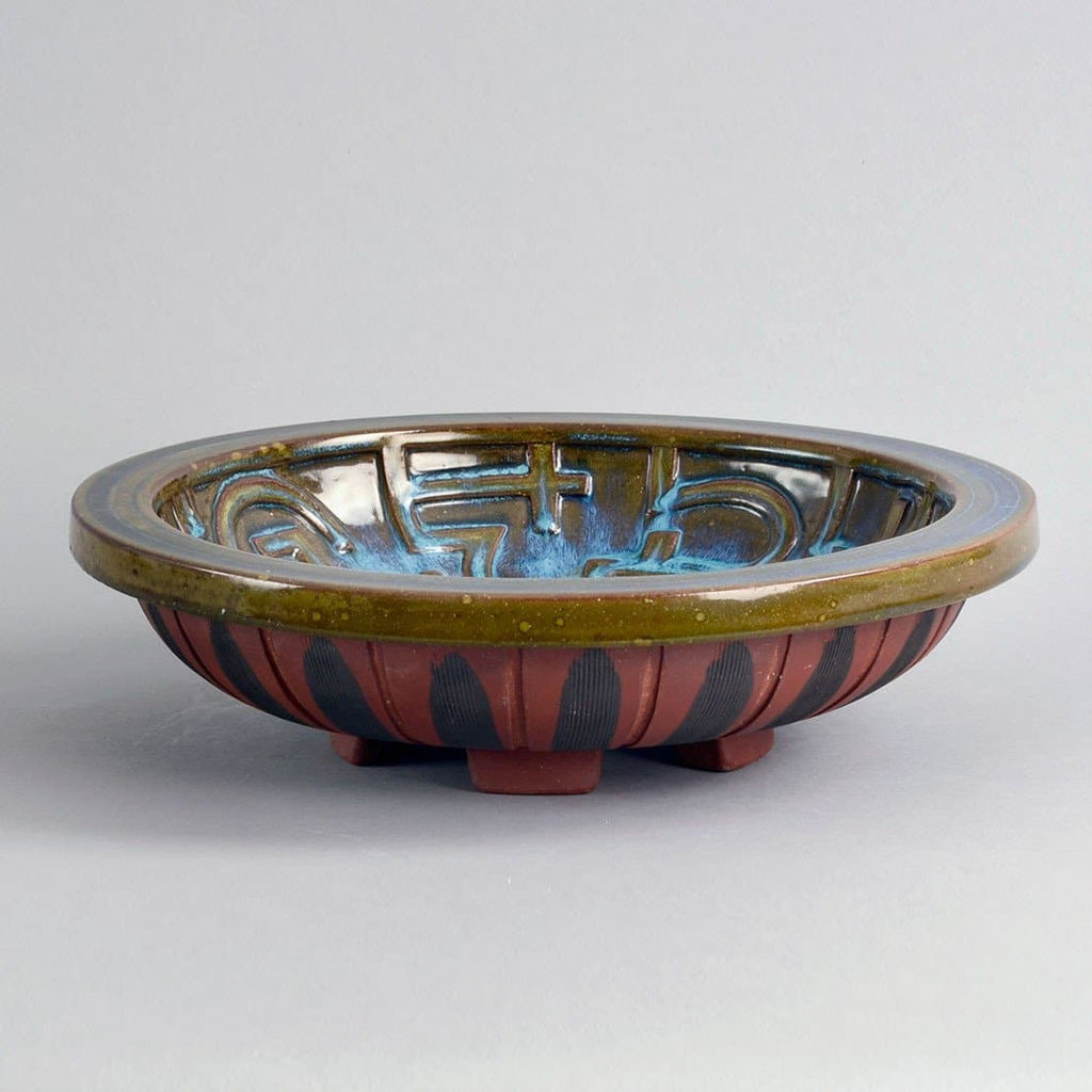 Unique stoneware "Farsta" footed bowl by Wilhelm Kage B3789 - Freeforms