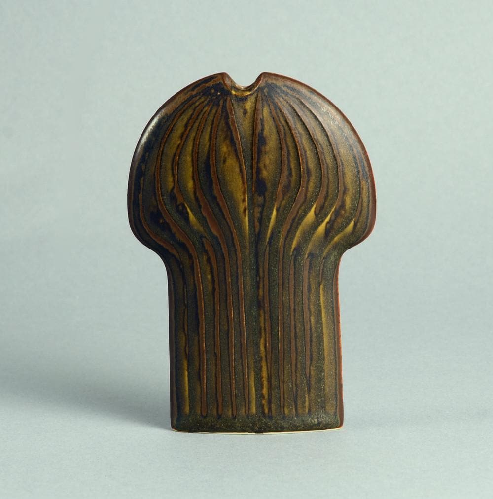 Unique stoneware flattened sculptural vessel form by Karl Scheid N9382 - Freeforms