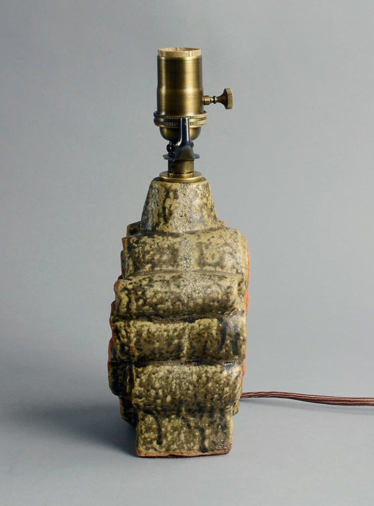 Unique stoneware lamp by Bernard Rooke A1366 - Freeforms