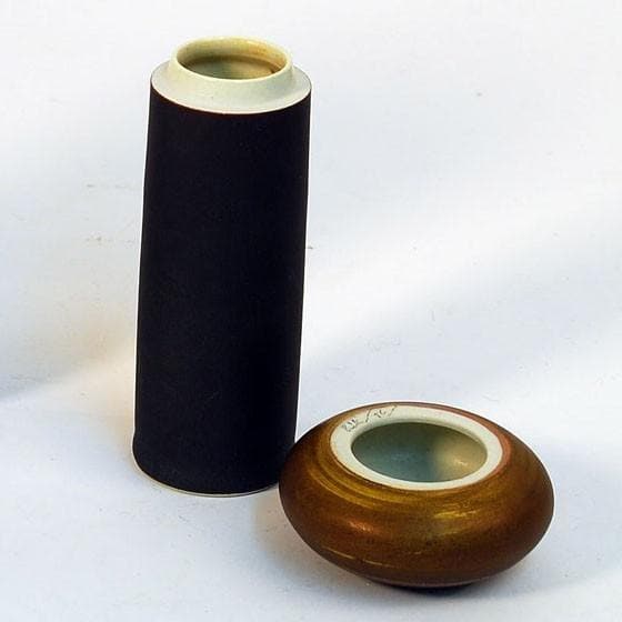 Unique stoneware lidded cylindrical jar by Karl Scheid N7746 - Freeforms
