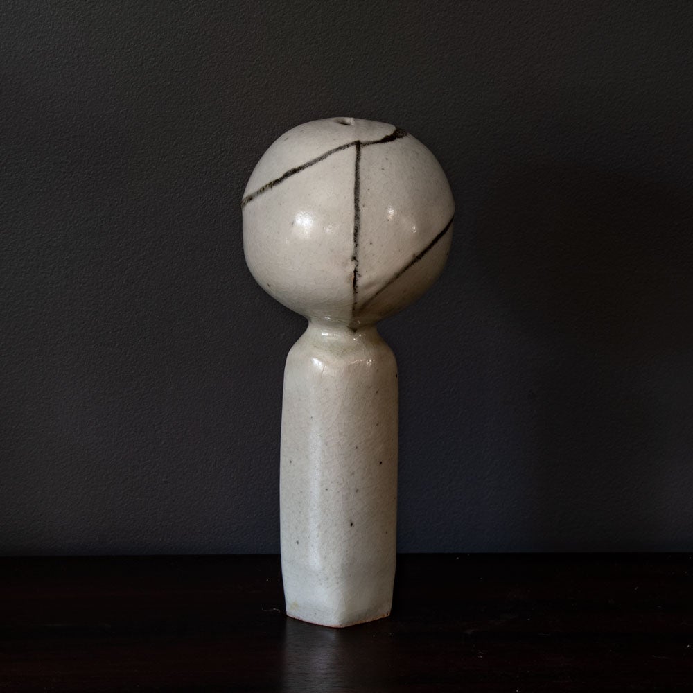 Unique stoneware sculptural form by Ingeborg and Bruno Asshoff A1322 - Freeforms