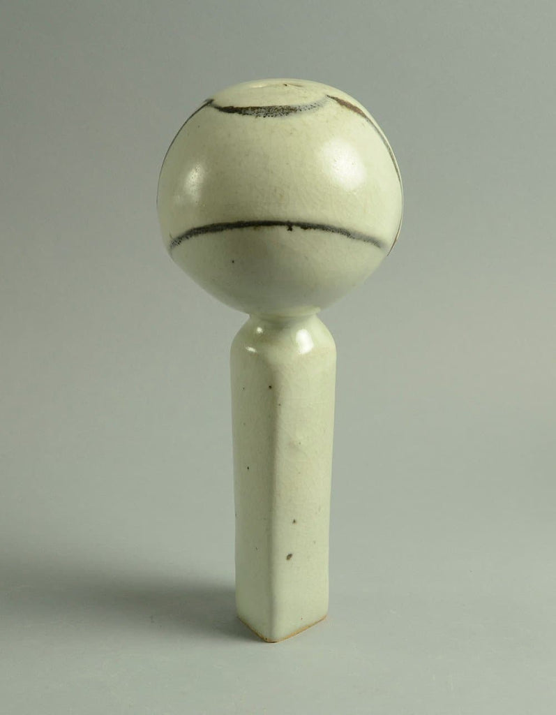 Unique stoneware sculptural form by Ingeborg and Bruno Asshoff A1322 - Freeforms