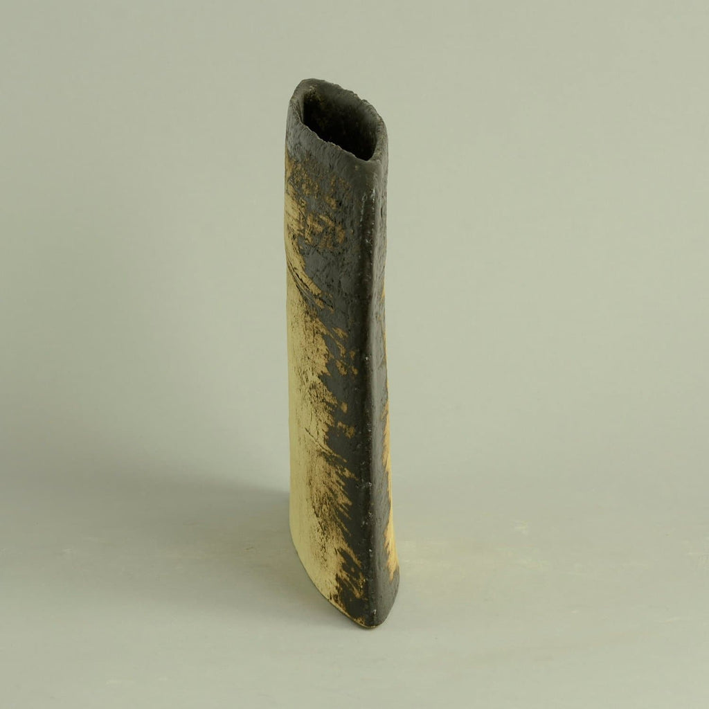 Unique stoneware sculptural form by Vera Vehring C5124 - Freeforms