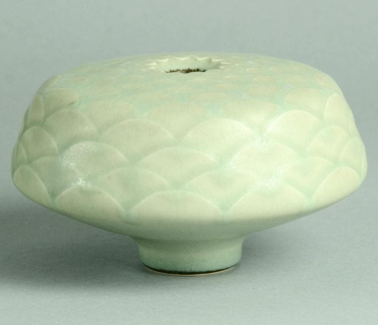 Unique stoneware sculptural vessel by Karl Scheid N9383 - Freeforms