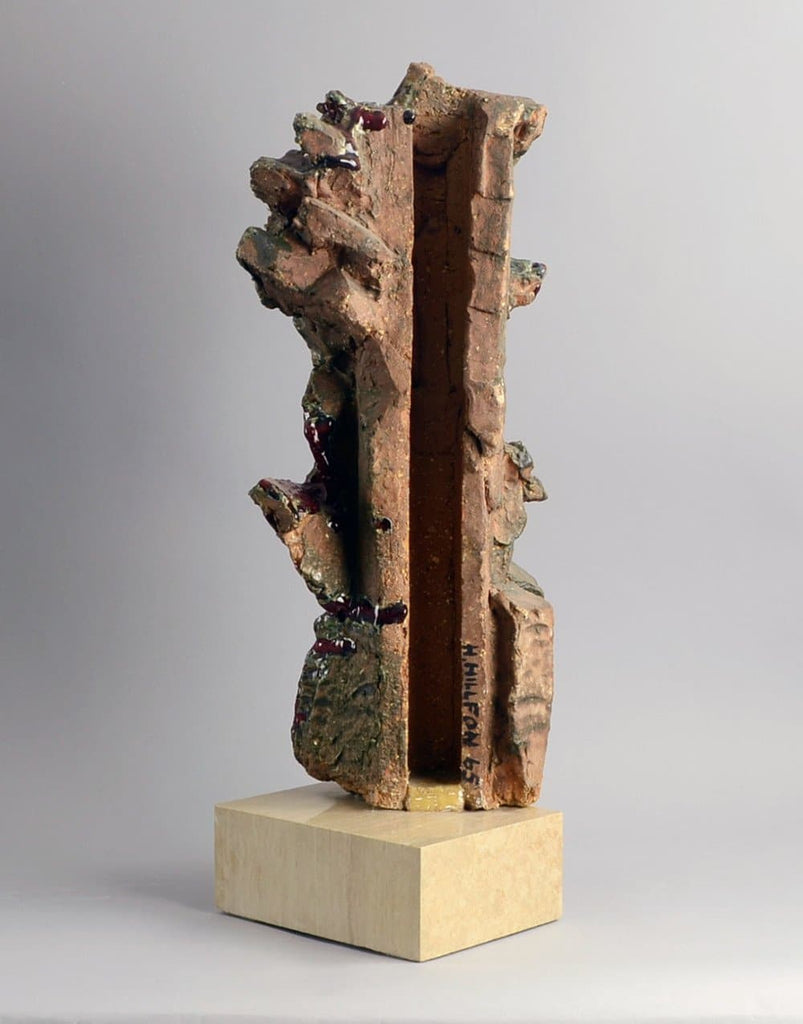 Unique stoneware sculpture with glossy red glaze by Hertha Hillfon B3424 - Freeforms