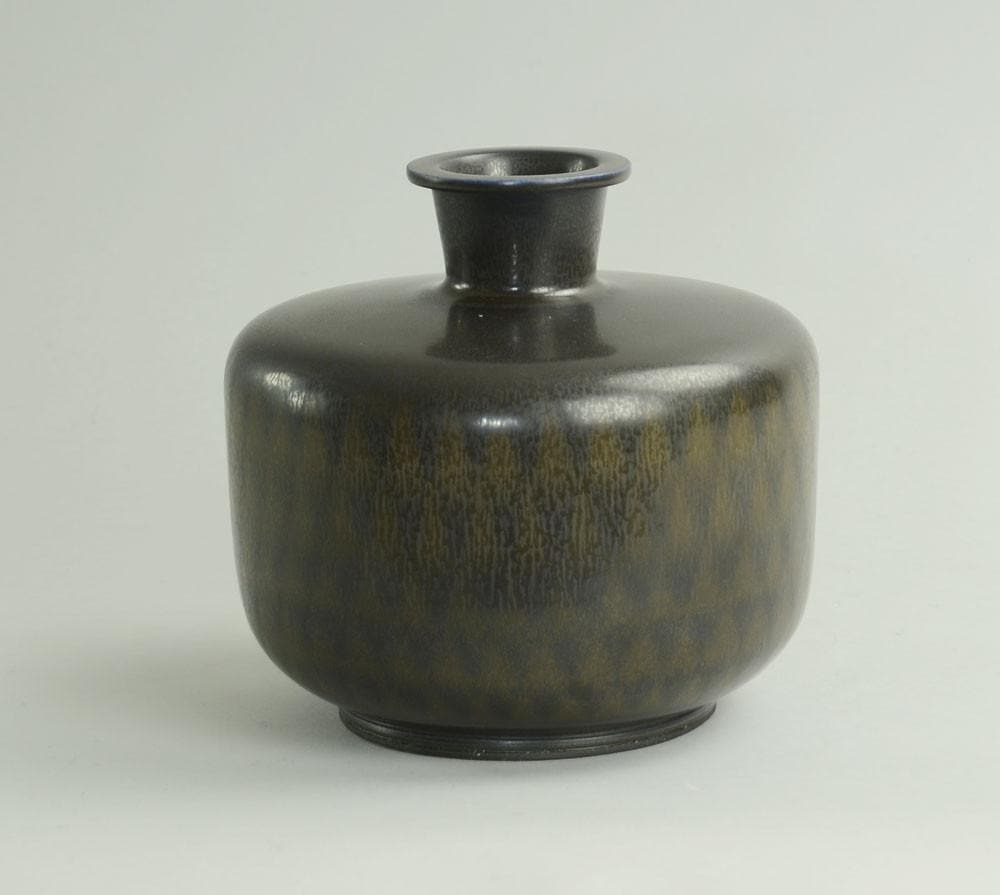 Unique stoneware vase by Berndt Friberg B3034 - Freeforms