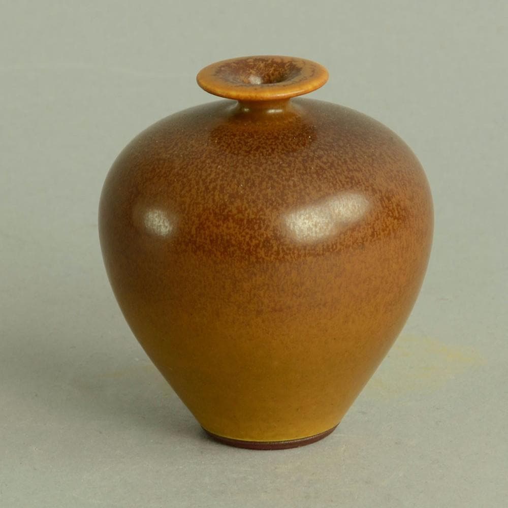 Unique stoneware vase by Berndt Friberg B3190 - Freeforms