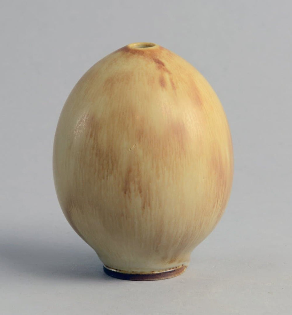 Unique stoneware vase by Berndt Friberg B3218 - Freeforms