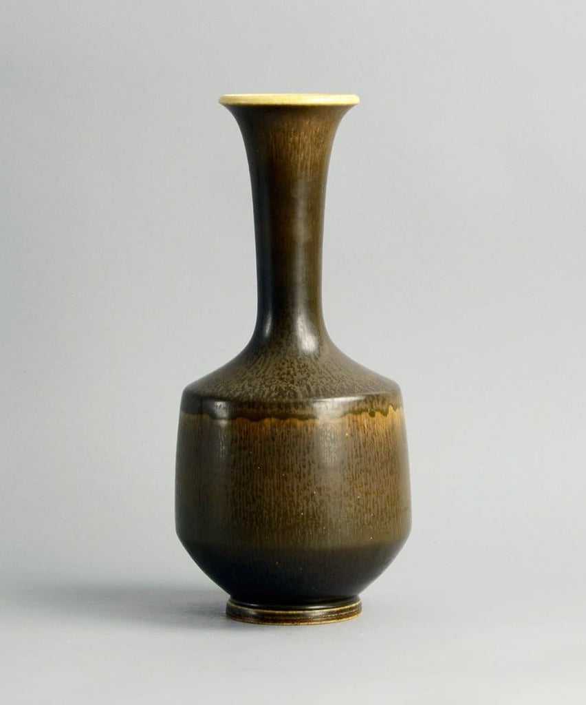 Unique stoneware vase by Berndt Friberg B3637 - Freeforms