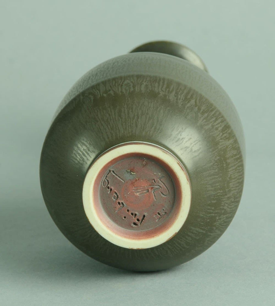 Unique stoneware vase by Berndt Friberg N9586 - Freeforms