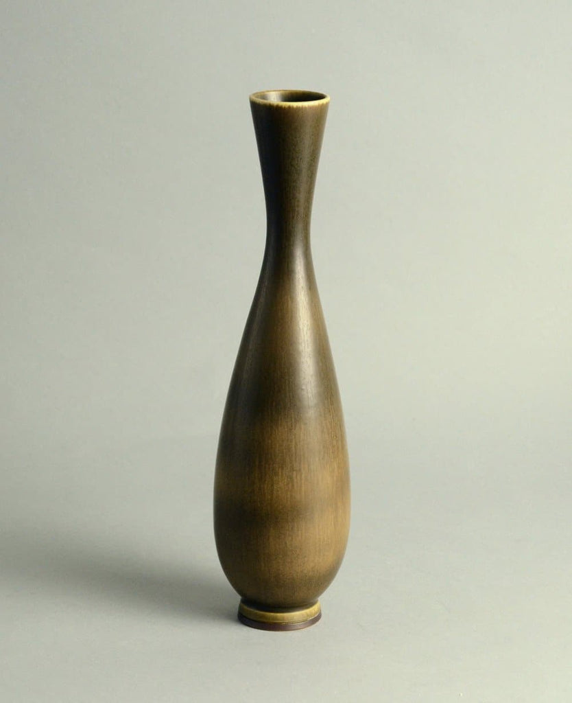 Unique stoneware vase by Berndt Friberg N9790 - Freeforms