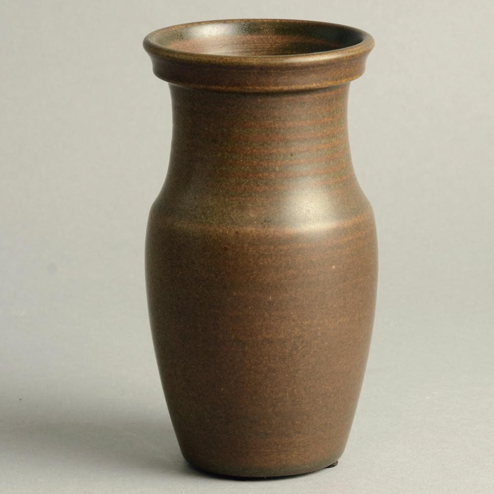 Unique stoneware vase by Erich and Ingrid Triller A1008 - Freeforms