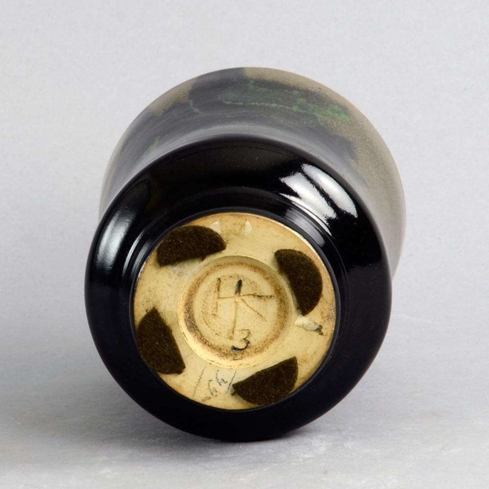 Unique stoneware vase by Heidi Kippenberg N3910 - Freeforms