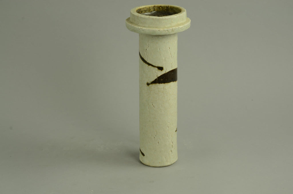 Unique stoneware vase by Janet Leach N7179 - Freeforms