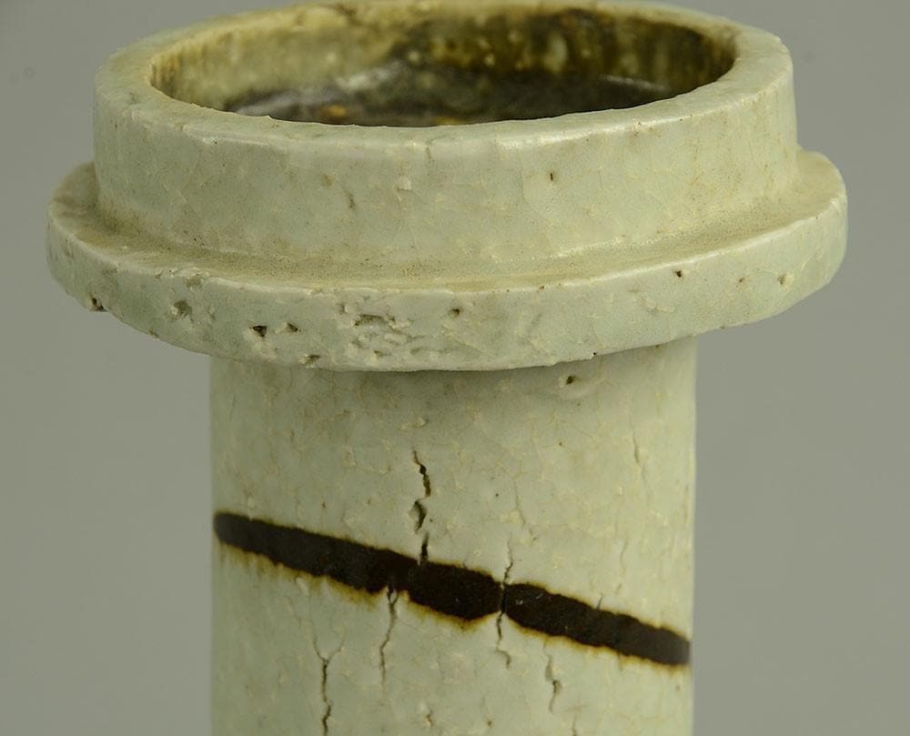 Unique stoneware vase by Janet Leach N7179 - Freeforms