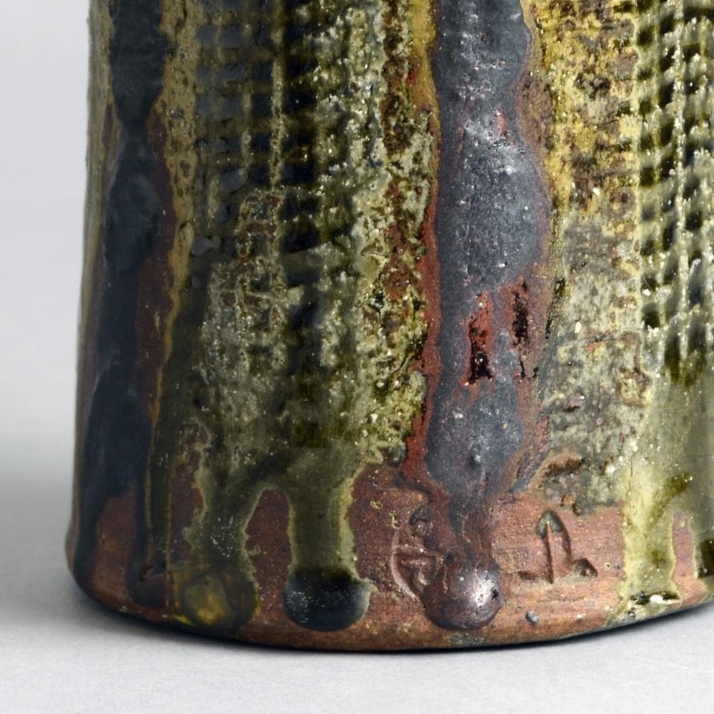 Unique stoneware vase by Janet Leach N9072 - Freeforms