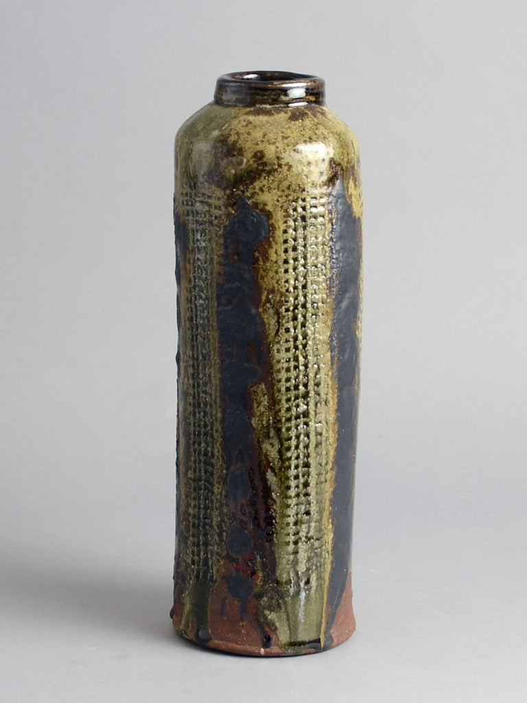 Unique stoneware vase by Janet Leach N9072 - Freeforms