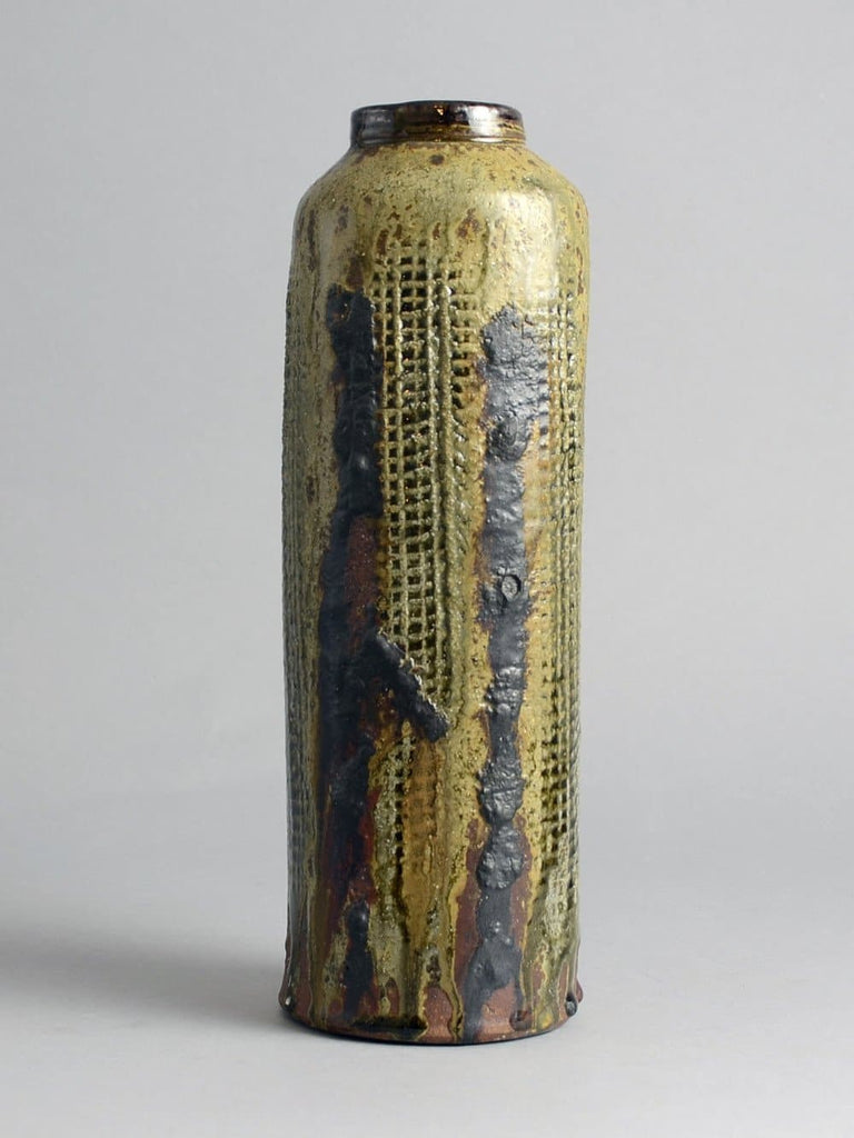 Unique stoneware vase by Janet Leach N9072 - Freeforms