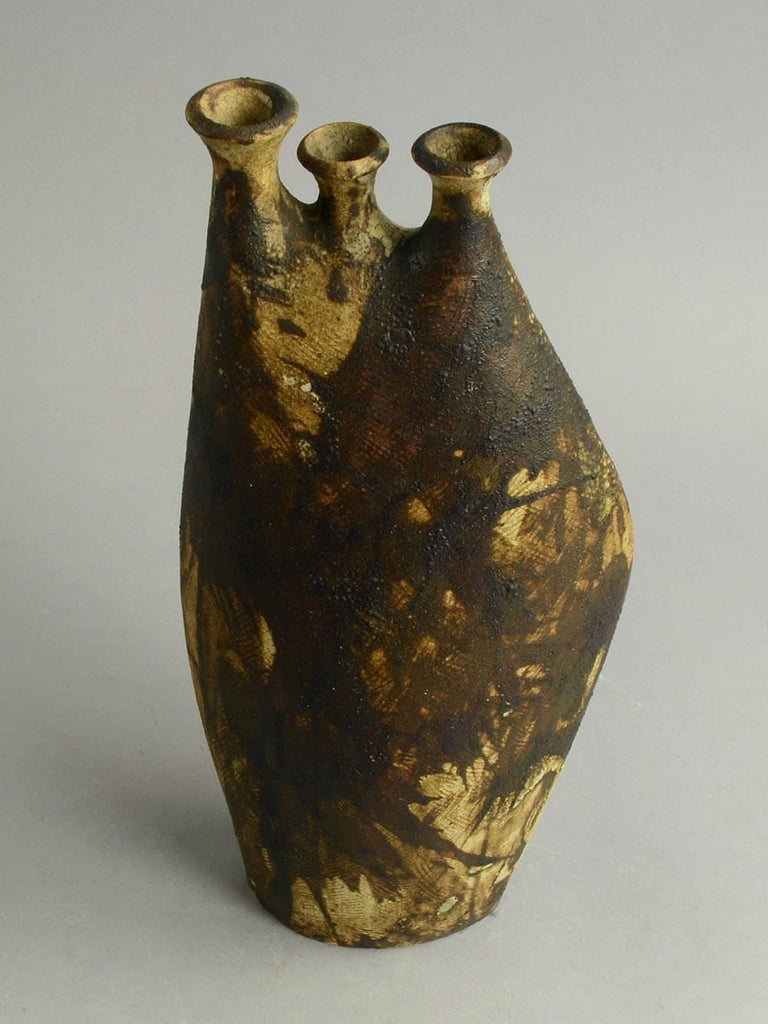 Unique stoneware vase by Karl-Heinz SchultzeN8004 - Freeforms