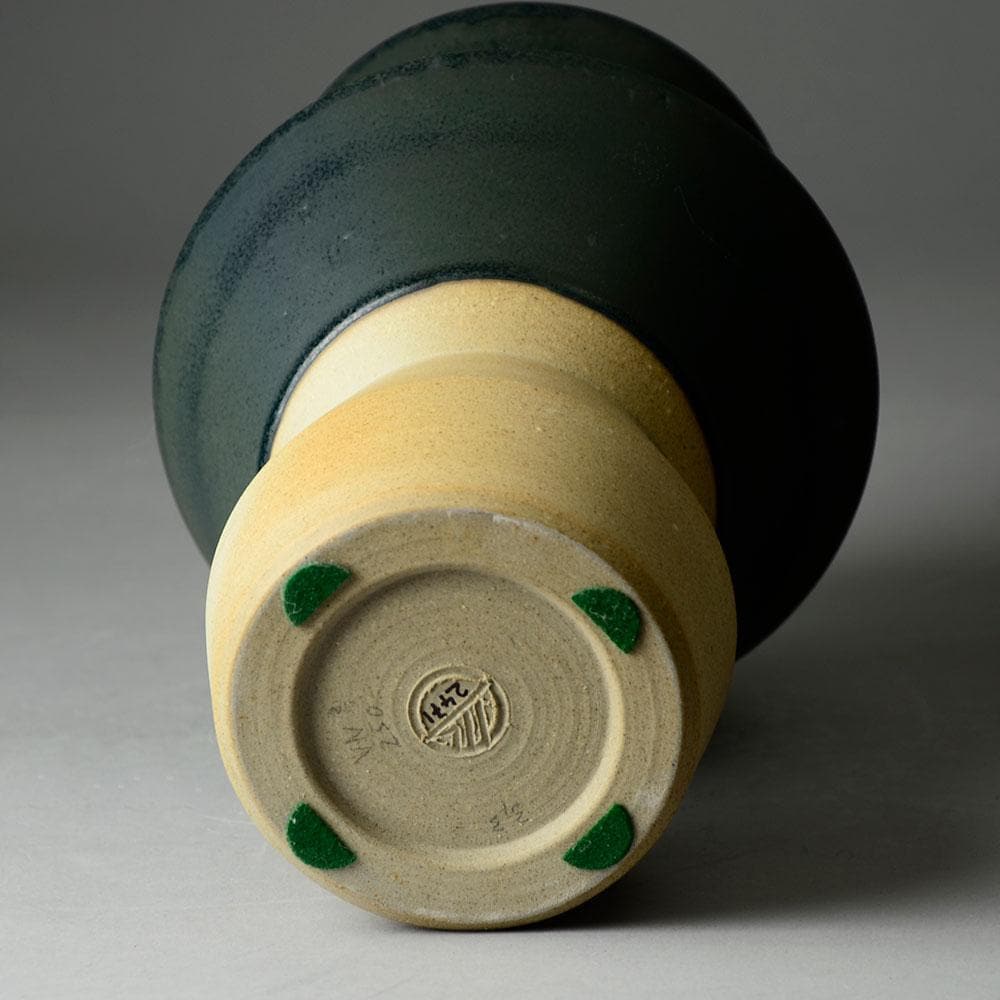 Unique stoneware vase by Martin Schlotz C5345 - Freeforms