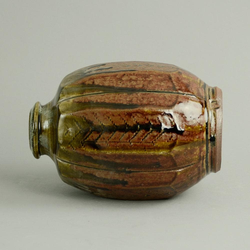 Unique stoneware vase by Mike Dodd N6065 - Freeforms