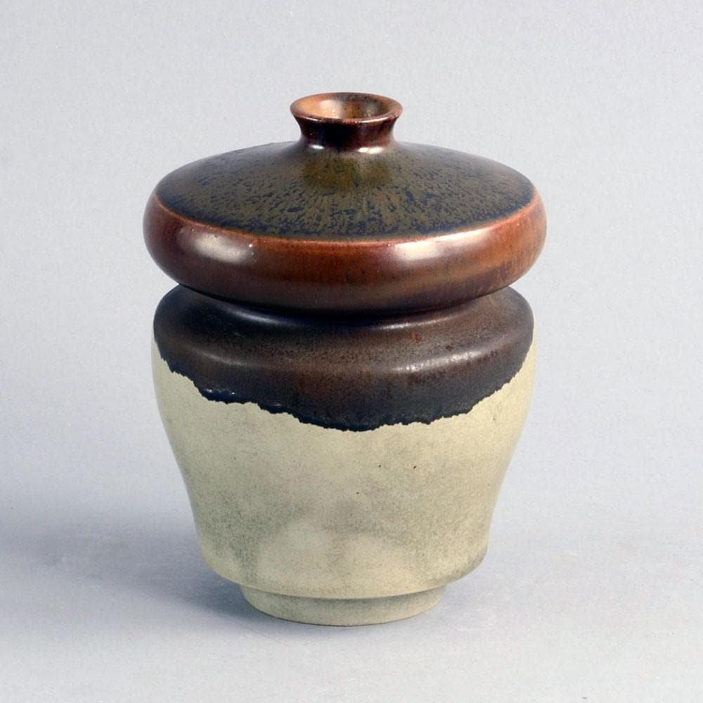 Unique stoneware vase by Peter Zweifel C5142 - Freeforms