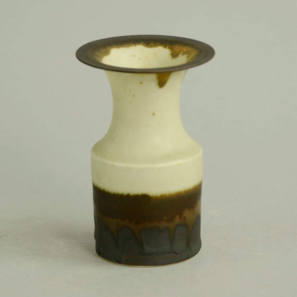 Unique stoneware vase by Ursula Scheid N6899 - Freeforms