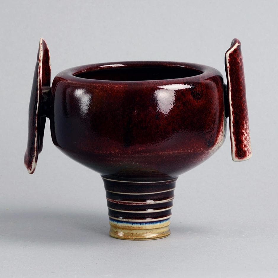 Unique stoneware vase with attached wing-like handles by Johan Broekema B3459 - Freeforms