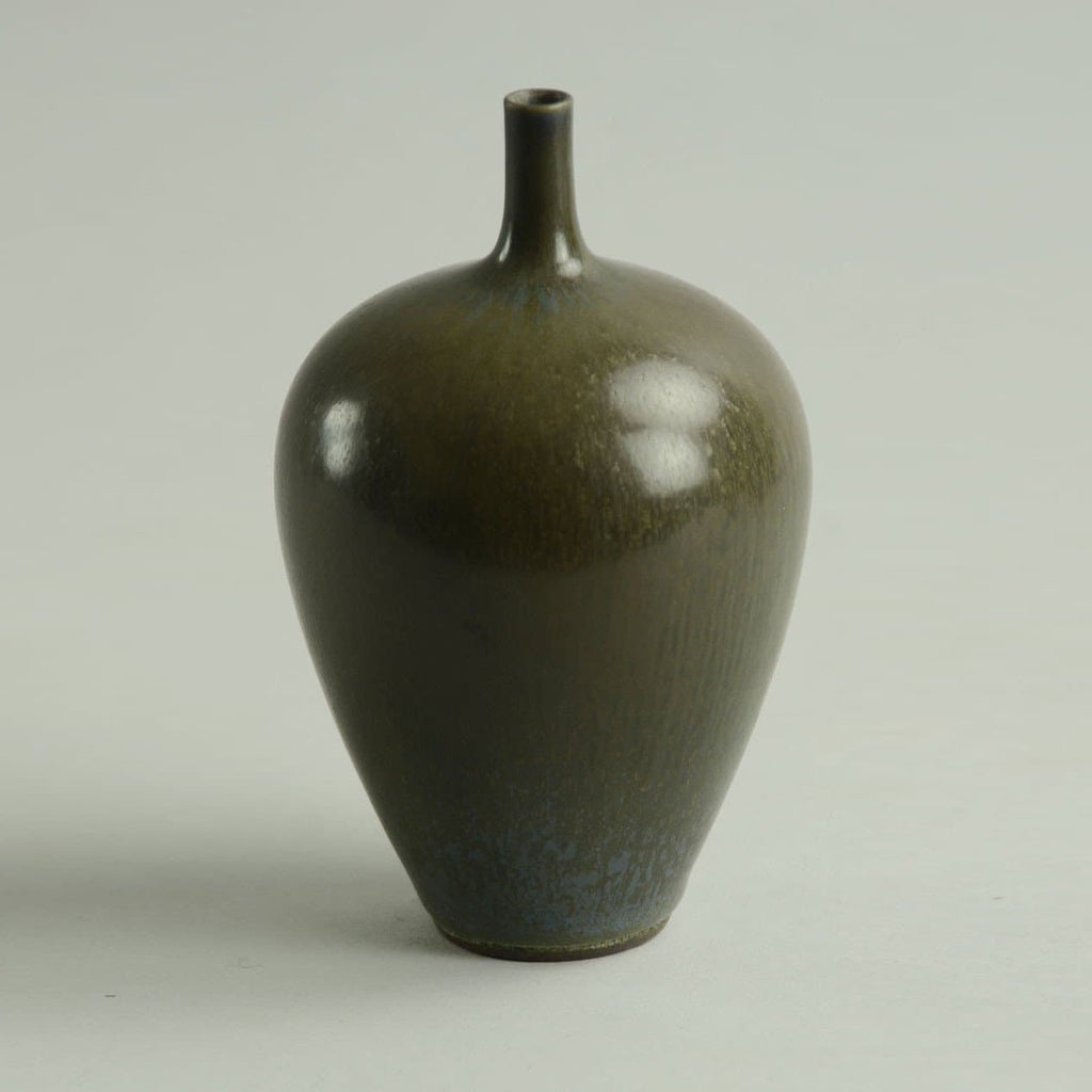Unique stoneware vase with brown glaze by Berndt Friberg B3085 - Freeforms
