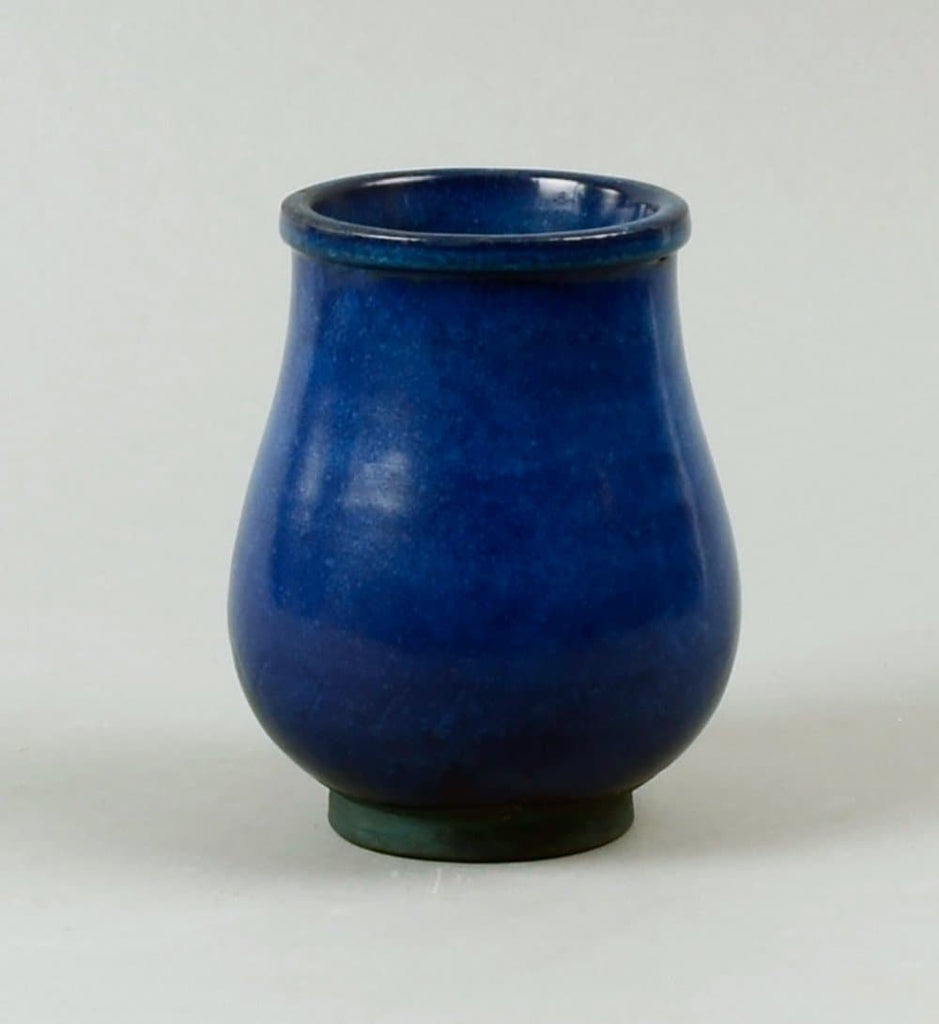 Unusual "Farsta" vase by Wilhelm Kage F1552 - Freeforms