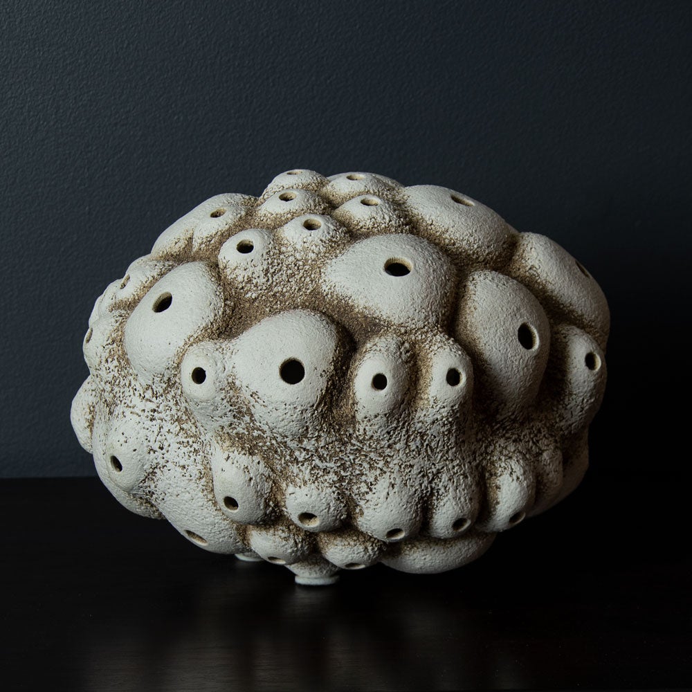 Ursula Commandeur, Germany, unique stoneware sculpture G9418 - Freeforms