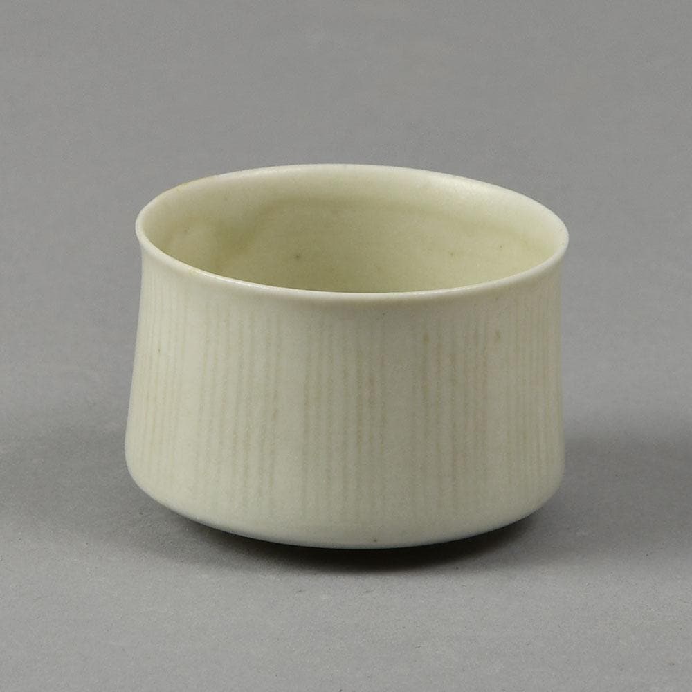 Ursula Scheid, Germany, unique stoneware vase with matte cream glaze F8329 - Freeforms