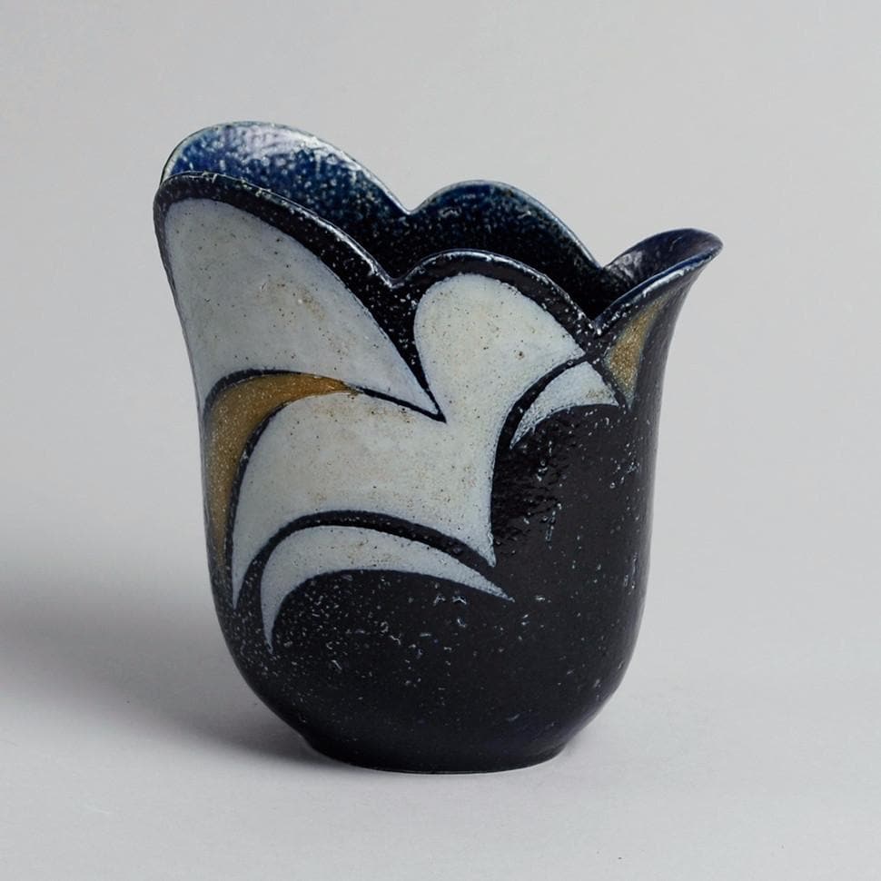 Vase by Bente Hansen A2093 - Freeforms