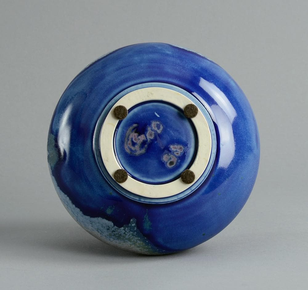 Vase by Carl Cunningham Cole for Herman A. Kahler Keramik B3402a - Freeforms