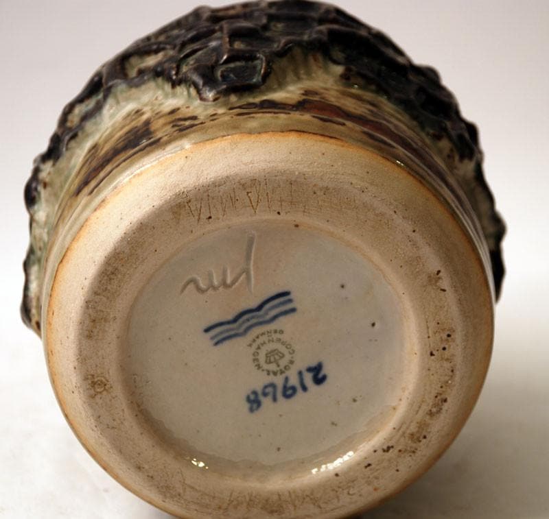 Vase by Jørgen Mogensen for Royal Copenhagen N1104 - Freeforms