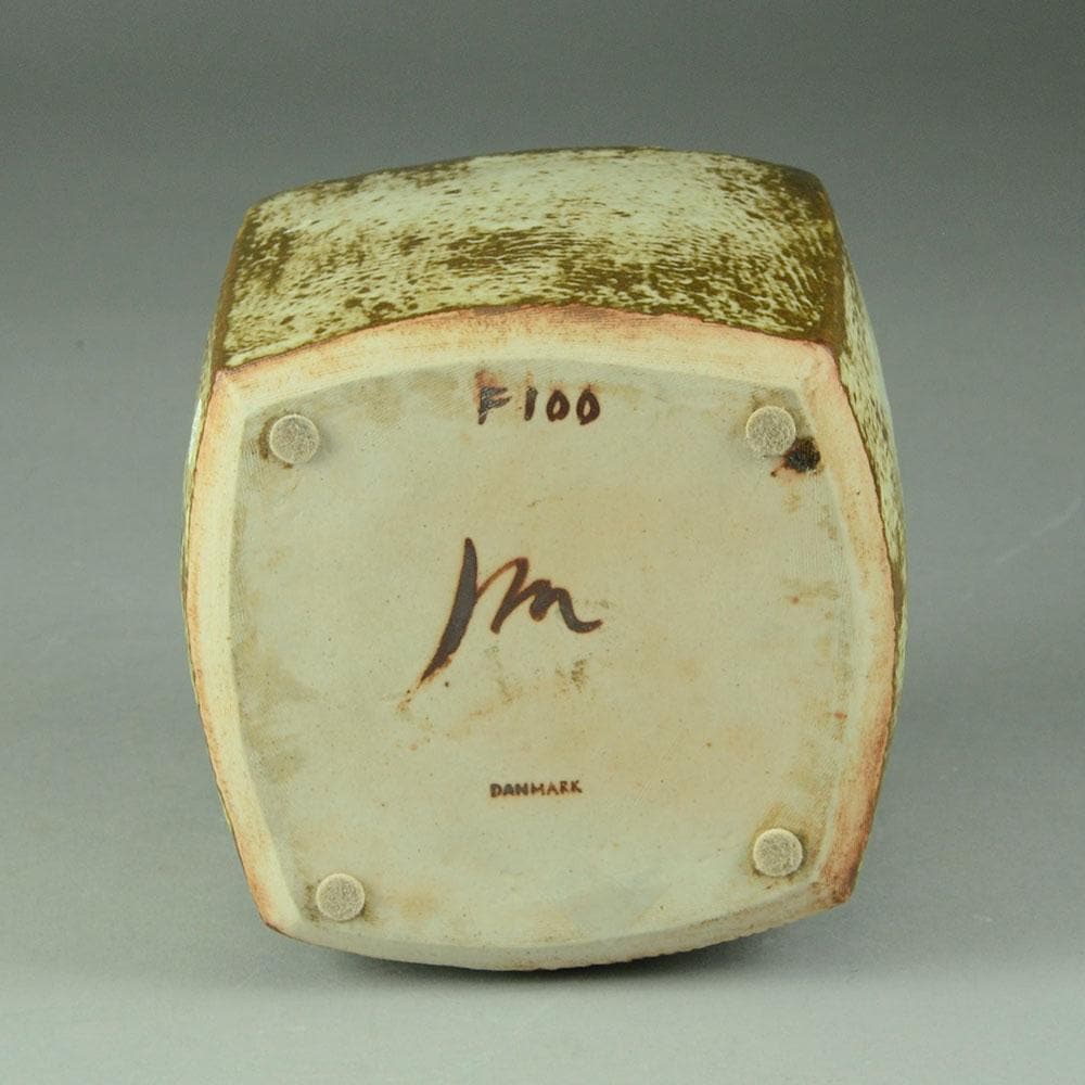 Vase by Jørgen Mogensen N1066 - Freeforms